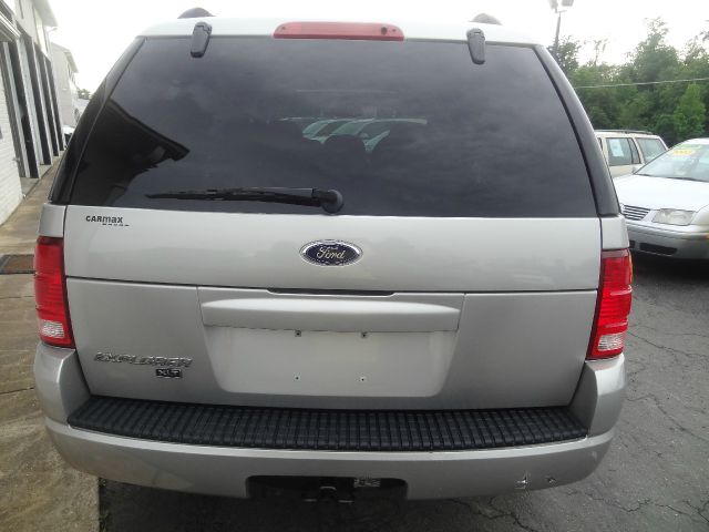 2004 Ford Explorer GXL