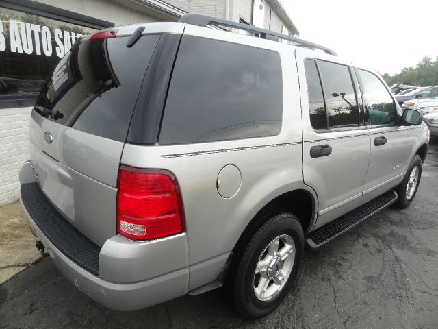 2004 Ford Explorer GXL