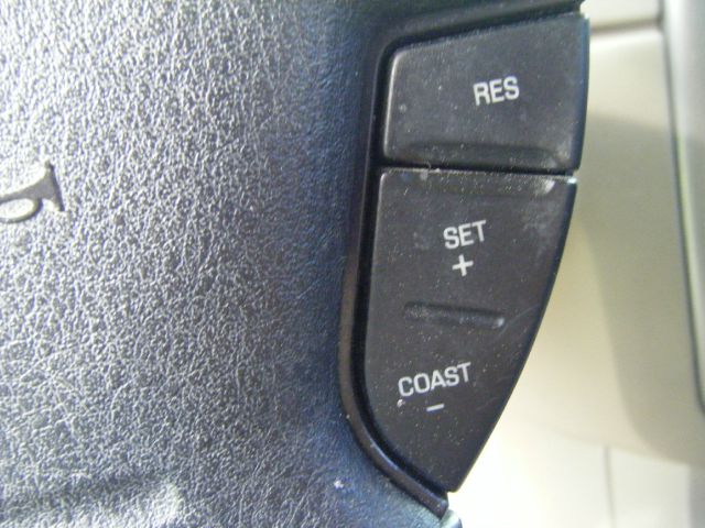 2004 Ford Explorer Scottsdale 2WD