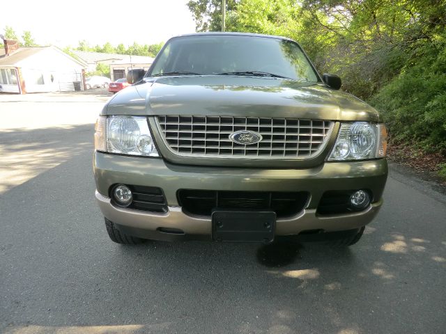 2004 Ford Explorer LT CREW 25