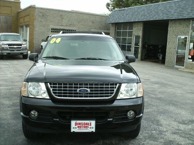 2004 Ford Explorer 2dr LWB