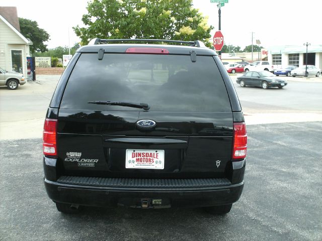 2004 Ford Explorer 2dr LWB