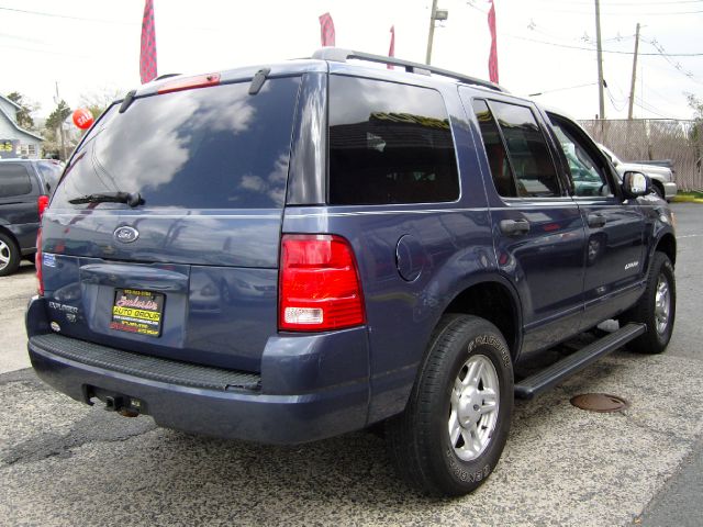 2004 Ford Explorer GXL