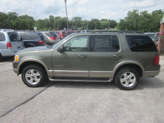 2004 Ford Explorer LT CREW 25