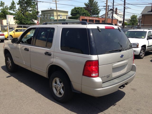 2004 Ford Explorer 2.0T W/ NAV