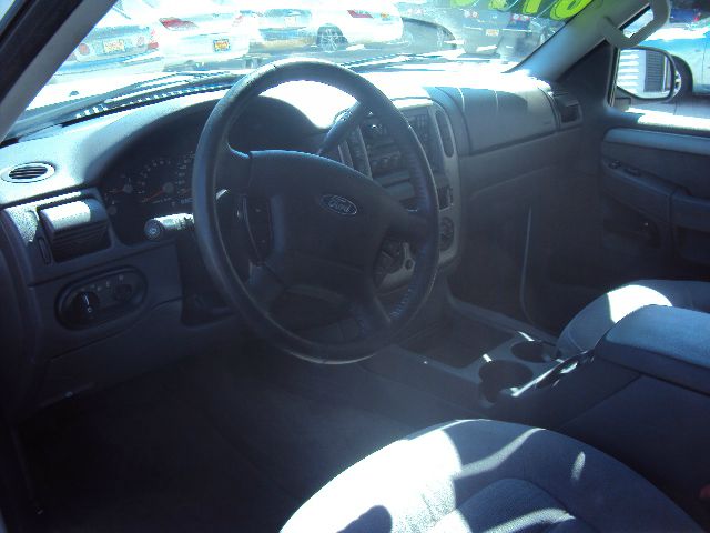 2004 Ford Explorer GXL