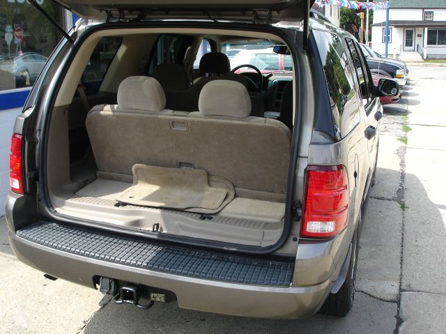 2004 Ford Explorer GXL