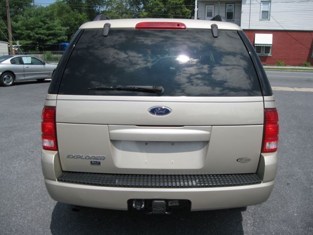 2004 Ford Explorer GXL