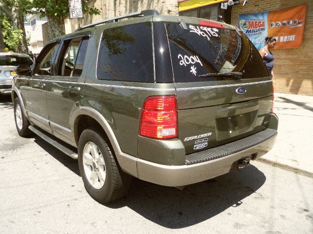 2004 Ford Explorer Custom Deluxe