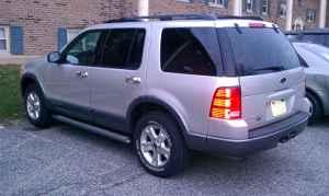 2004 Ford Explorer SLT (((4x4)))