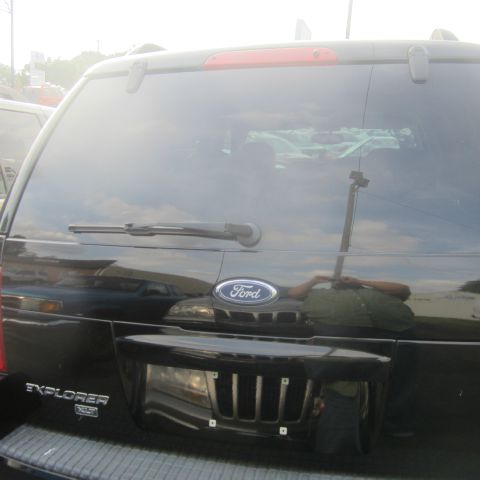 2004 Ford Explorer LT EXT 15