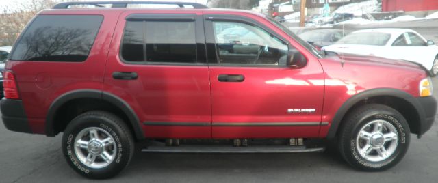 2004 Ford Explorer L AUTO W/cloth