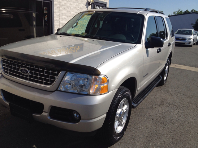 2004 Ford Explorer 2dr Cpe V6 Manual GT Limited