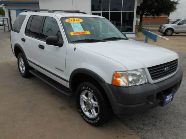 2004 Ford Explorer LT CREW 25