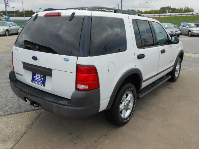 2004 Ford Explorer LT CREW 25