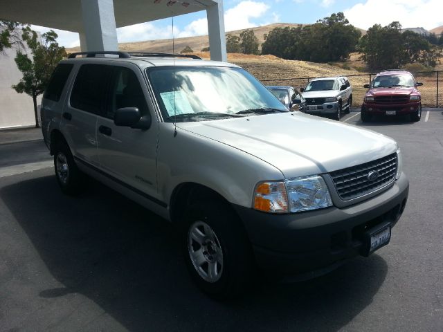 2004 Ford Explorer LT CREW 25