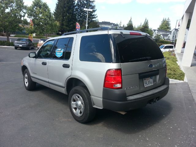 2004 Ford Explorer LT CREW 25