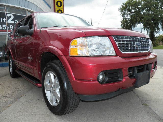 2004 Ford Explorer 2dr LWB