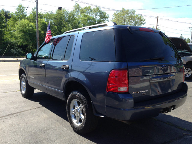 2004 Ford Explorer GXL