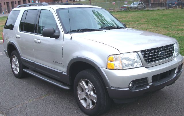 2004 Ford Explorer GXL