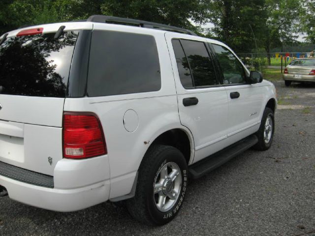 2004 Ford Explorer 4WD 5dr EX