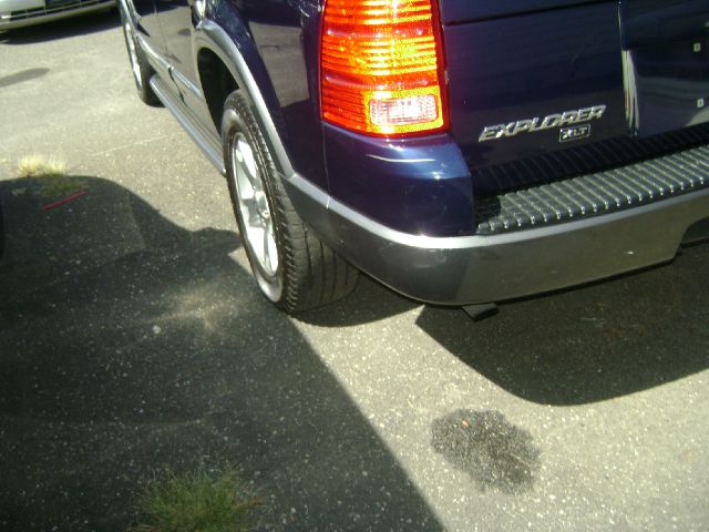 2004 Ford Explorer GXL