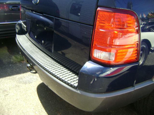 2004 Ford Explorer GXL