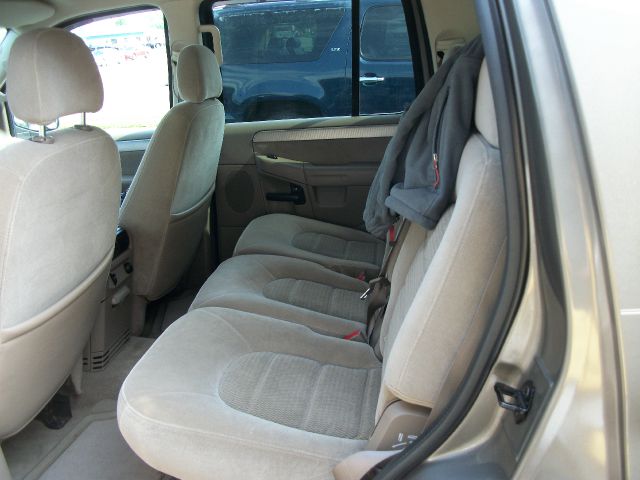 2004 Ford Explorer GXL