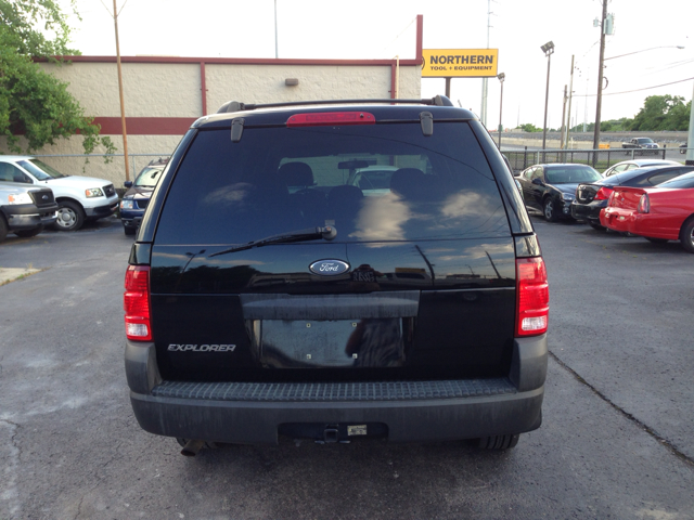 2004 Ford Explorer LT CREW 25