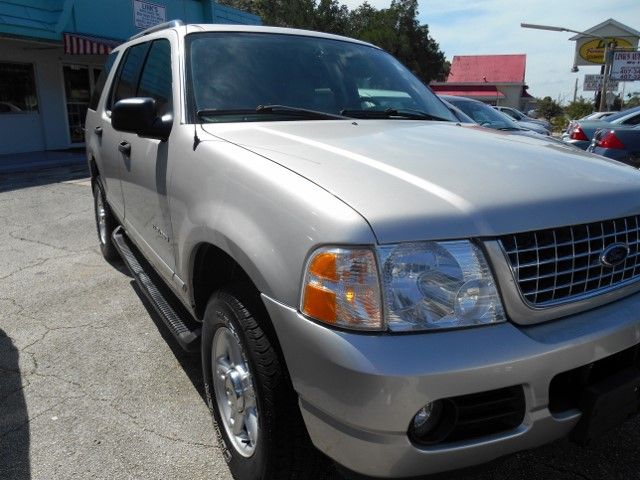 2004 Ford Explorer GXL