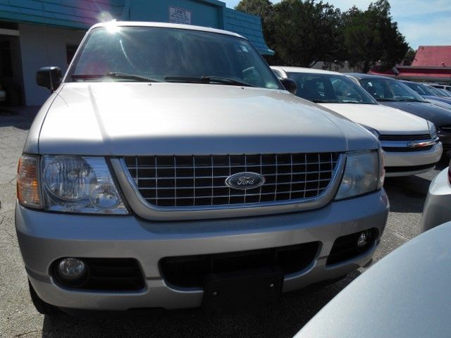 2004 Ford Explorer GXL