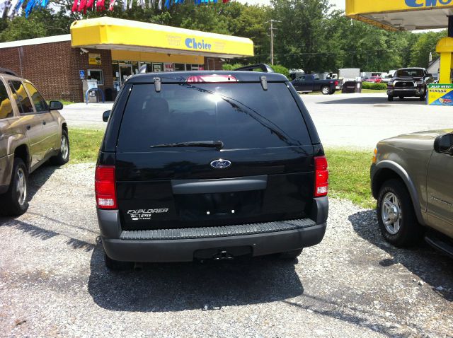 2004 Ford Explorer 2500 4WD