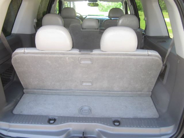 2004 Ford Explorer GXL