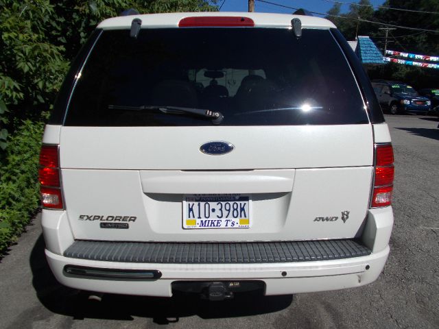 2004 Ford Explorer 1500 LS 4WD