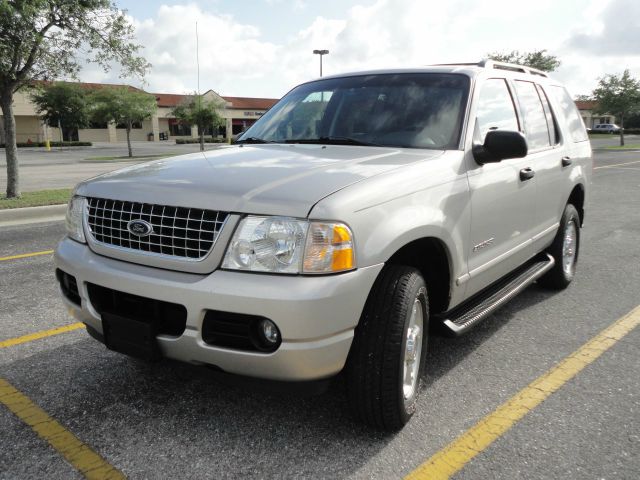 2004 Ford Explorer LT EXT 15