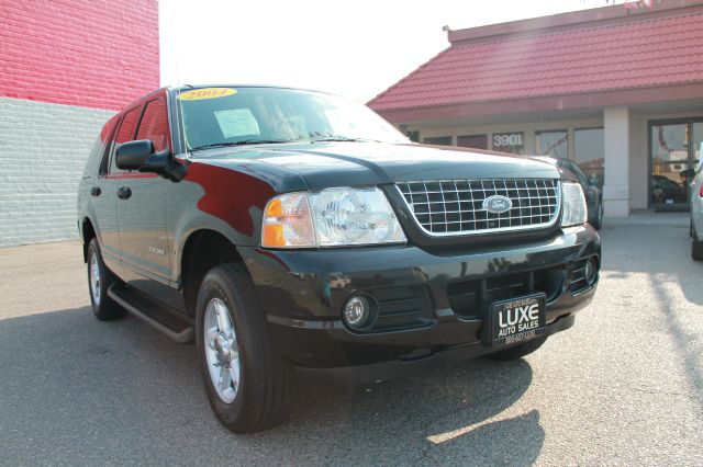 2004 Ford Explorer Scottsdale 2WD