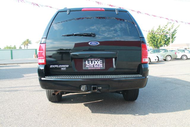 2004 Ford Explorer Scottsdale 2WD