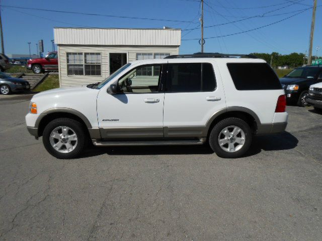 2004 Ford Explorer LT CREW 25