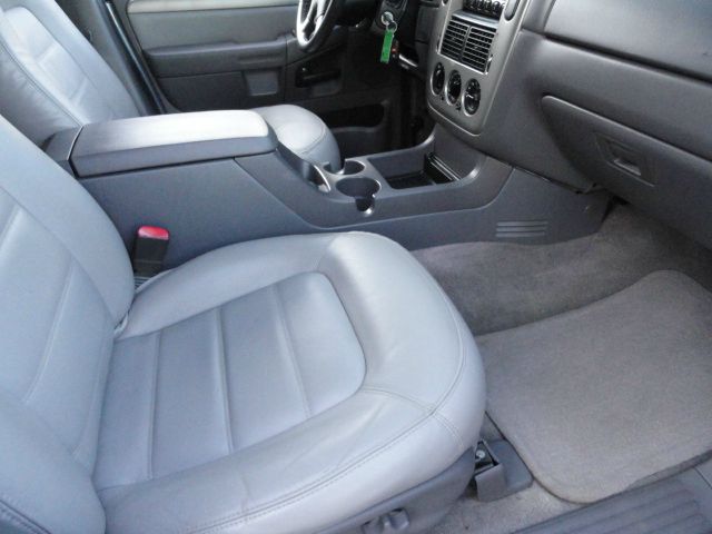 2004 Ford Explorer GXL