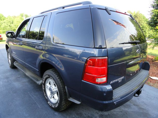 2004 Ford Explorer GXL