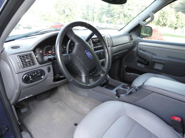 2004 Ford Explorer GXL