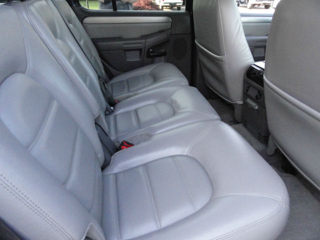 2004 Ford Explorer GXL