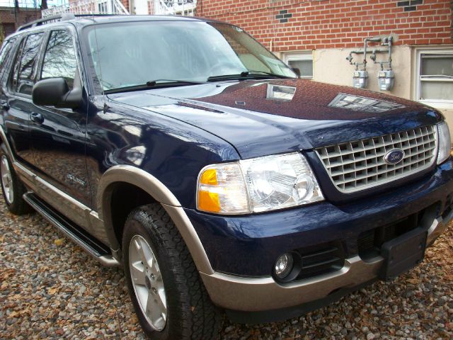 2004 Ford Explorer LT CREW 25