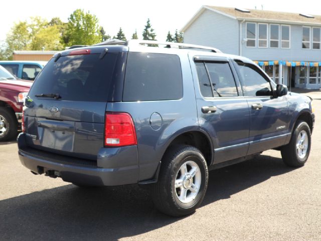 2004 Ford Explorer GXL