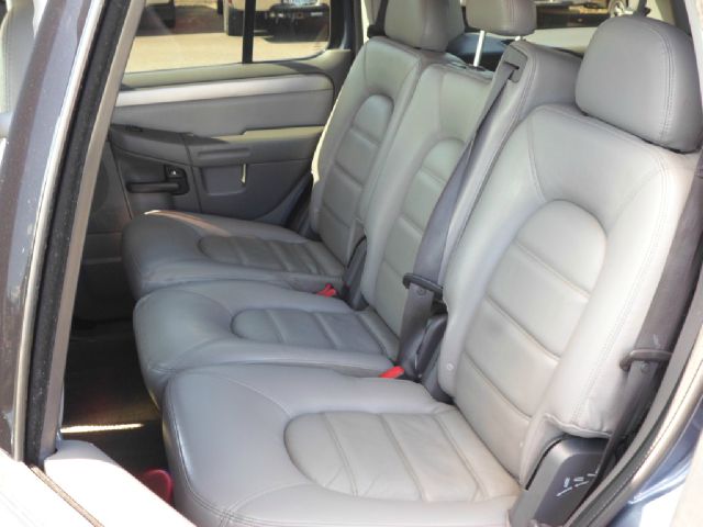 2004 Ford Explorer GXL