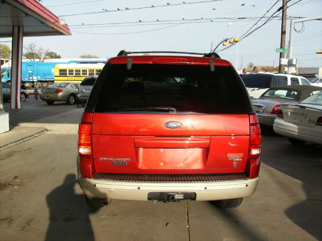 2005 Ford Explorer MOON BOSE Quads