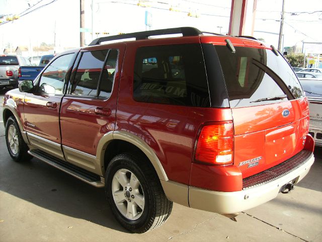 2005 Ford Explorer MOON BOSE Quads