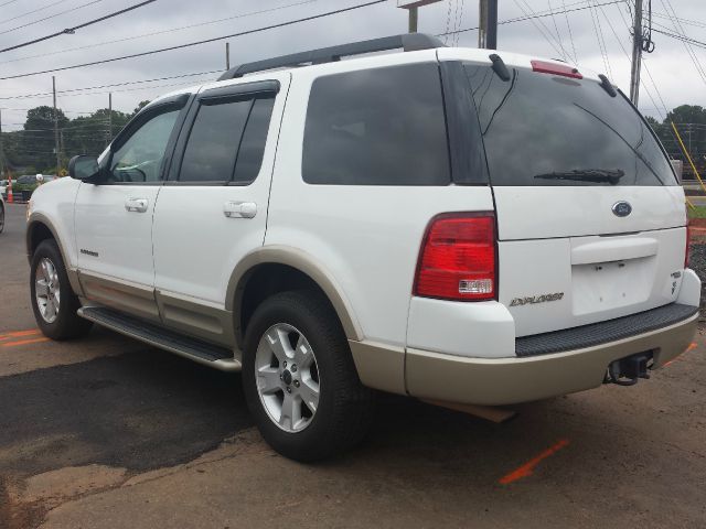 2005 Ford Explorer Custom Deluxe