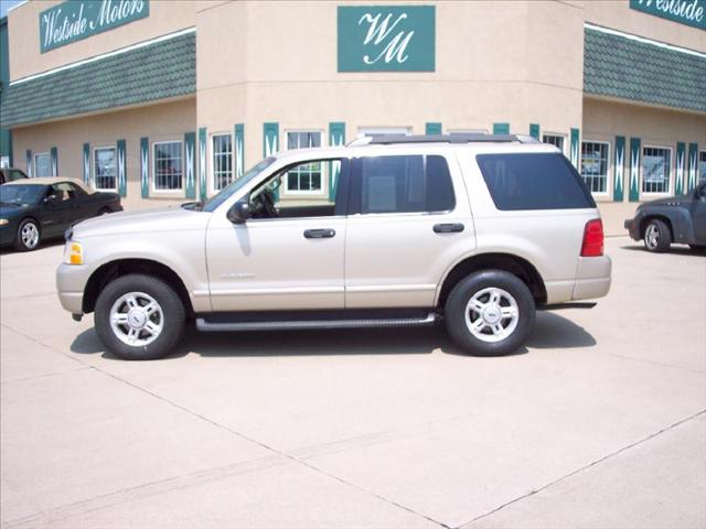 2005 Ford Explorer LT CREW 25