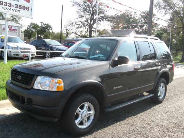 2005 Ford Explorer LT CREW 25